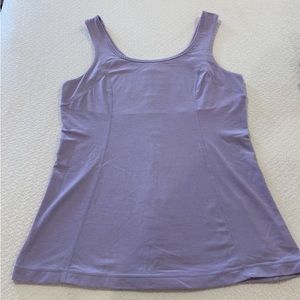 Lululemon Dash tank in a size 8 purple